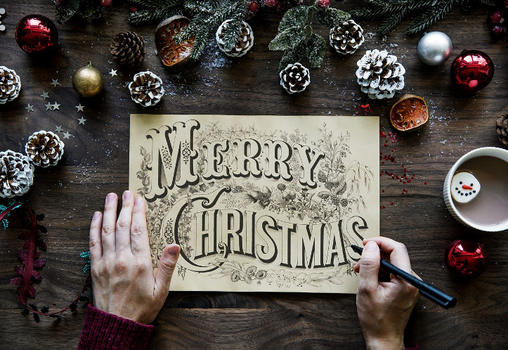 10 regalos promocionales de papelería y oficina para triunfar en Navidad